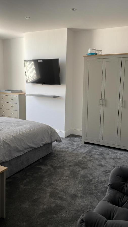 Church Inn En-Suite Rooms With Wi-Fi Moorside Экстерьер фото